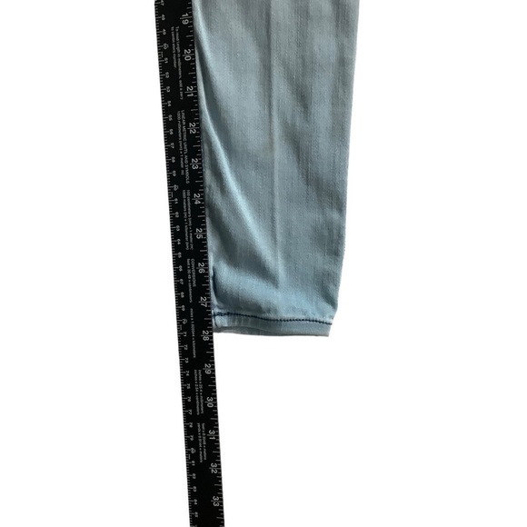 Abercrombie and Fitch Light Wash Simone High Rise Jean Legging Size 2 Jegging - Picture 6 of 10
